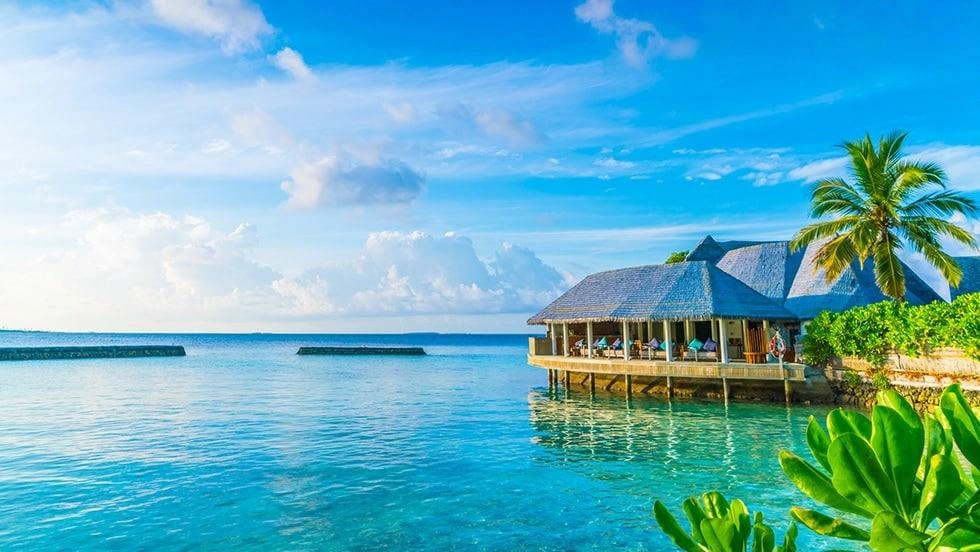 Best Luxury Resorts in Maldives 2026 Guide